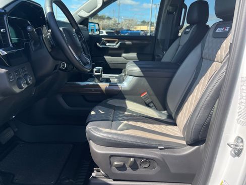 Used 2024 Chevrolet Silverado 1500 RST w/ All Star Edition Plus image 10