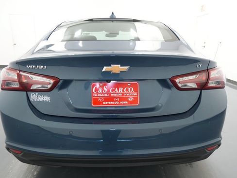 Used 2024 Chevrolet Malibu LT FWD image 7