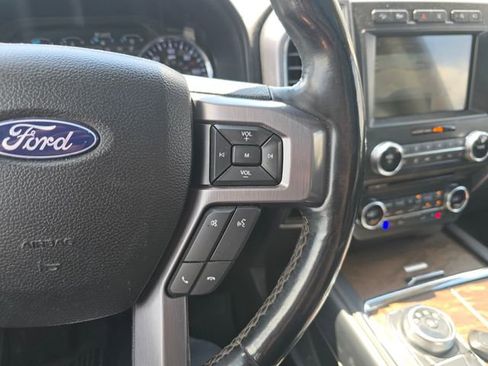 Used 2018 Ford Expedition Platinum AWD/4WD image 23
