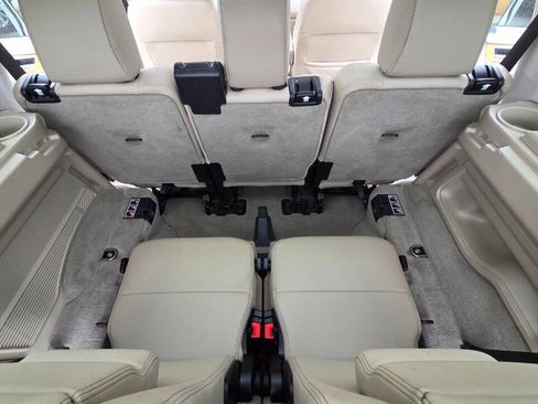 Used 2012 Land Rover LR4 HSE image 38