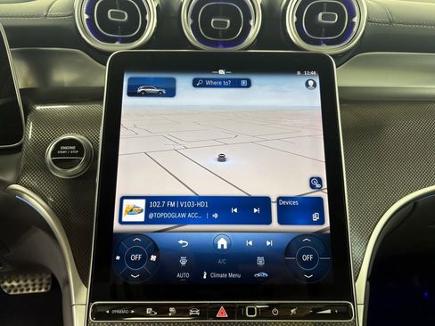 Used 2025 Mercedes-Benz GLC 350e 4MATIC w/ AMG Line image 17