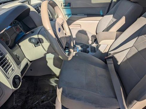 Used 2012 Ford Escape XLT image 16