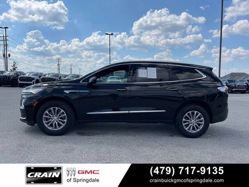 Used 2024 Buick Enclave Essence FWD image 4