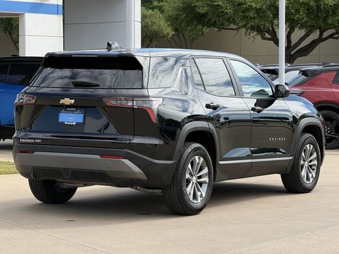 Used 2025 Chevrolet Equinox LT image 4