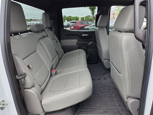 Used 2021 GMC Sierra 1500 SLT AWD/4WD image 14