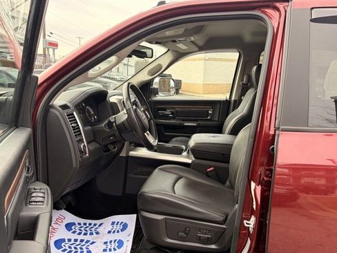 Used 2017 RAM 3500 Laramie w/ Convenience Group image 15