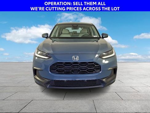 Used 2025 Honda HR-V LX image 3