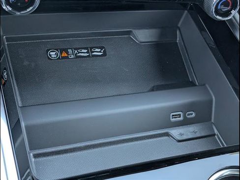 New 2026 Chevrolet Suburban Premier AWD/4WD image 15
