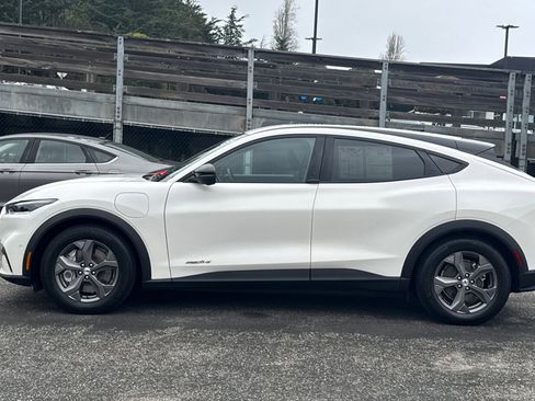 Certified 2023 Ford Mustang Mach-E Select image 7