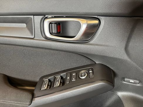 Used 2023 Honda Civic LX image 19