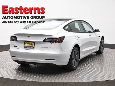 Used 2022 Tesla Model 3 Long Range AWD/4WD image 5