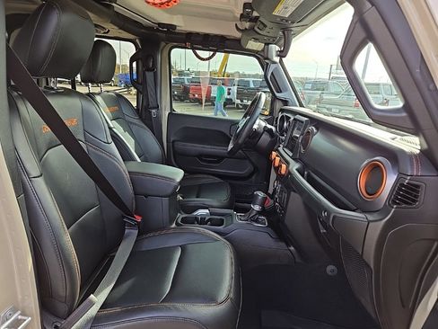 Used 2022 Jeep Gladiator Mojave w/ LED Lighting Group image 25