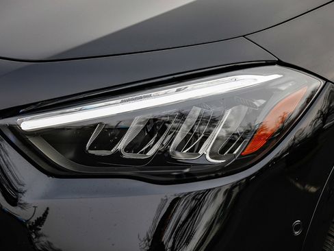 Certified 2025 Mercedes-Benz GLA 250 GLA 250 image 7