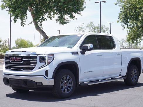 New 2026 GMC Sierra 1500 SLT AWD/4WD image 4