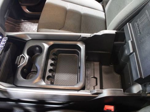 Used 2025 RAM 1500 Big Horn image 31