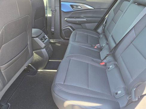 New 2025 Chevrolet Equinox EV LT w/ Convenience Package II image 7