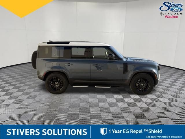 Used 2020 Land Rover Defender 110 SE AWD/4WD image 5