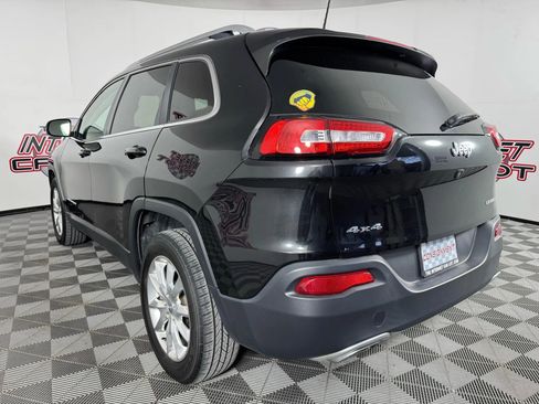 Used 2016 Jeep Cherokee Limited image 27