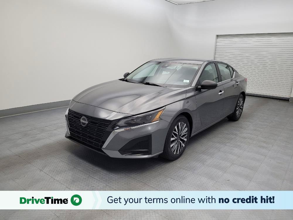 Used 2025 Nissan Altima 2.5 SV FWD image 1