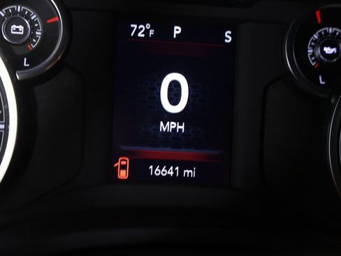 Used 2024 RAM 1500 Lone Star image 14