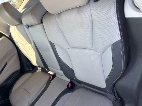 Used 2019 Subaru Forester Limited AWD/4WD image 16