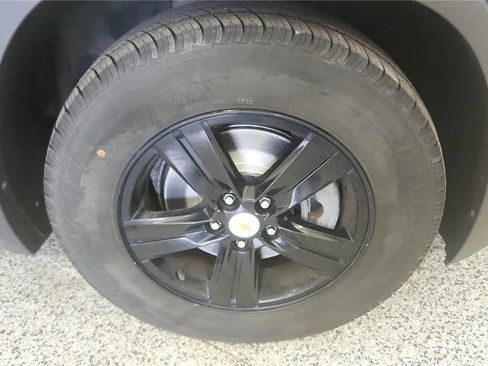 Used 2019 Chevrolet Trax LT w/ LT Convenience Package FWD image 13