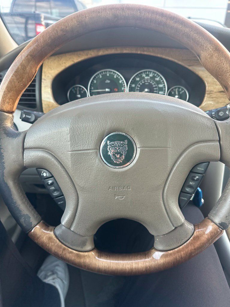Used 2003 Jaguar X-TYPE 3.0 AWD/4WD image 12