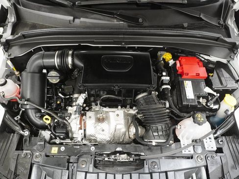 Used 2024 Dodge Hornet GT image 10