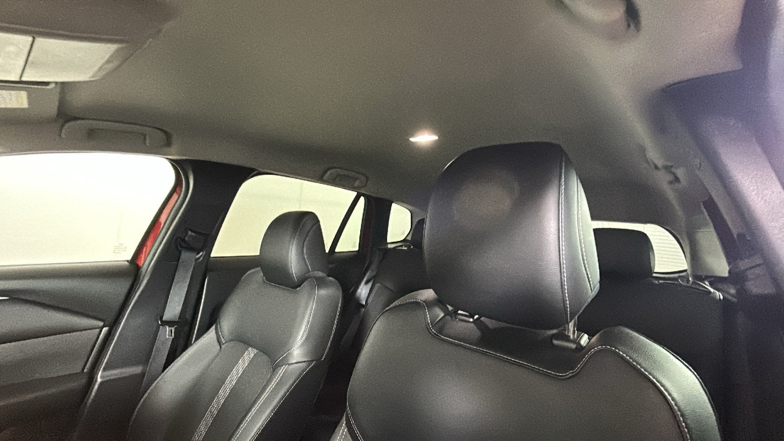 Used 2025 MAZDA CX-50 AWD 2.5 S w/ Preferred Package image 15
