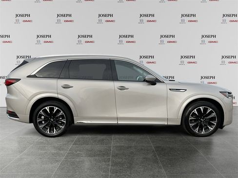 Used 2024 MAZDA CX-90 3.3 Turbo S image 2