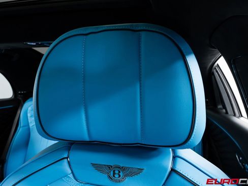 Used 2024 Bentley Flying Spur W12 image 36