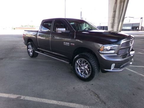 Used 2017 RAM 1500 Sport w/ Convenience Group AWD/4WD image 4