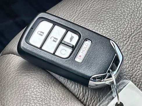 Used 2022 Honda Pilot Special Edition image 33