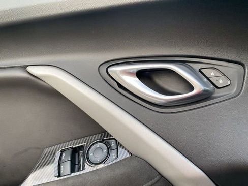 Used 2019 Chevrolet Camaro LS image 17