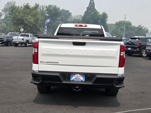 Used 2021 Chevrolet Silverado 1500 W/T w/ WT Value Package AWD/4WD image 6