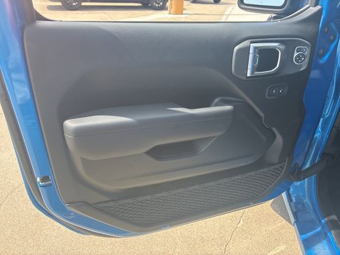 New 2025 Jeep Wrangler Unlimited Sport image 23