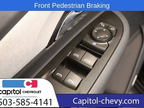 Used 2018 Chevrolet Bolt Premier w/ Driver Confidence II Package image 12