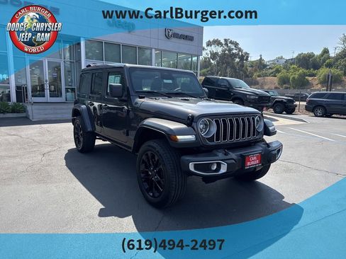 Used 2025 Jeep Wrangler Unlimited Sahara w/ Safety Group AWD/4WD image 1
