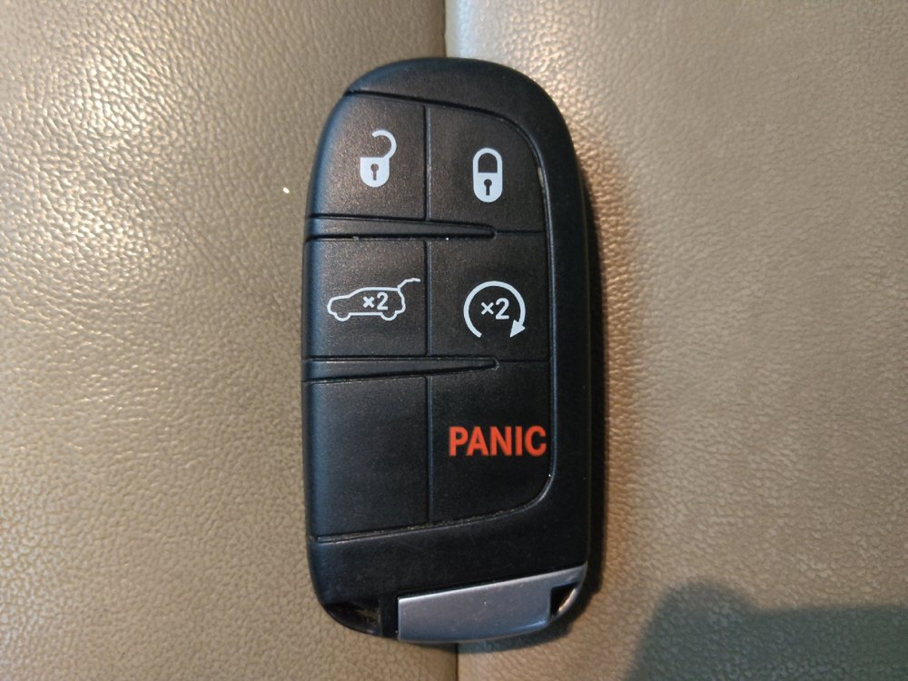 Used 2022 Jeep Grand Cherokee Limited RWD image 32