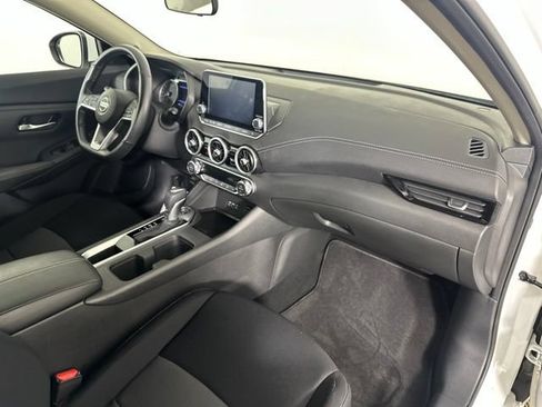 Used 2021 Nissan Sentra SV FWD image 24