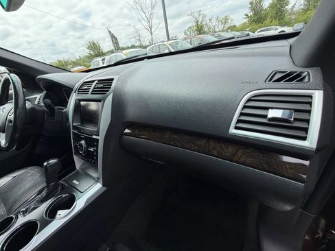 Used 2012 Ford Explorer Limited FWD image 14