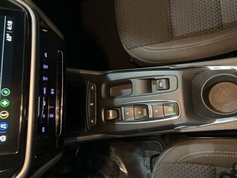 Used 2022 Chevrolet Bolt LT image 18