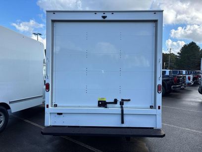 New 2024 GMC Savana 3500 w/ Power Convenience Package