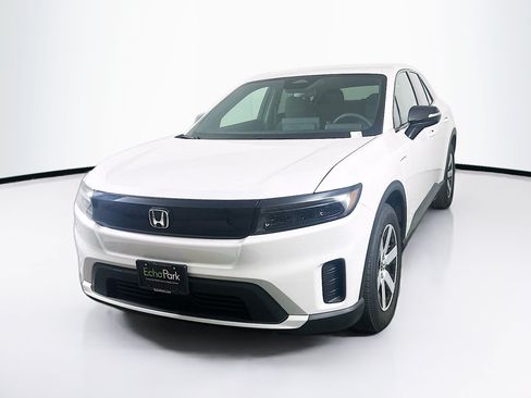 Used 2024 Honda Prologue EX image 3