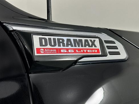 Used 2024 GMC Sierra 3500 Denali w/ Denali Reserve Package image 25