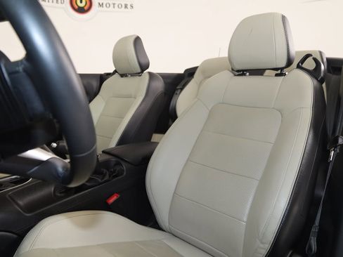 Used 2019 Ford Mustang GT Premium w/ Black Accent Package image 43