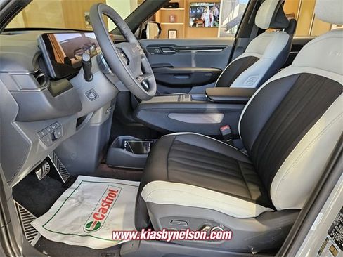 New 2026 Kia EV9 GT-Line image 6