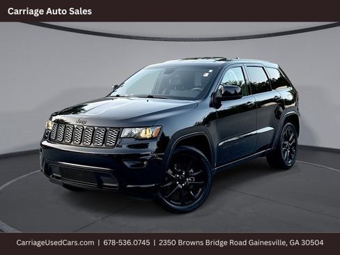 Used 2020 Jeep Grand Cherokee Altitude image 1