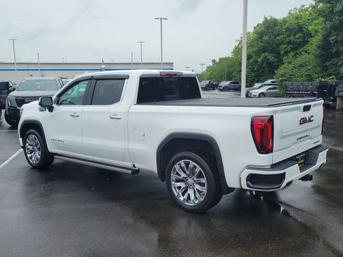 Used 2024 GMC Sierra 1500 Denali w/ Denali Reserve Package AWD/4WD image 3
