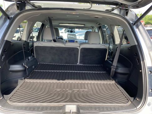 Used 2017 Honda Pilot EX-L image 6